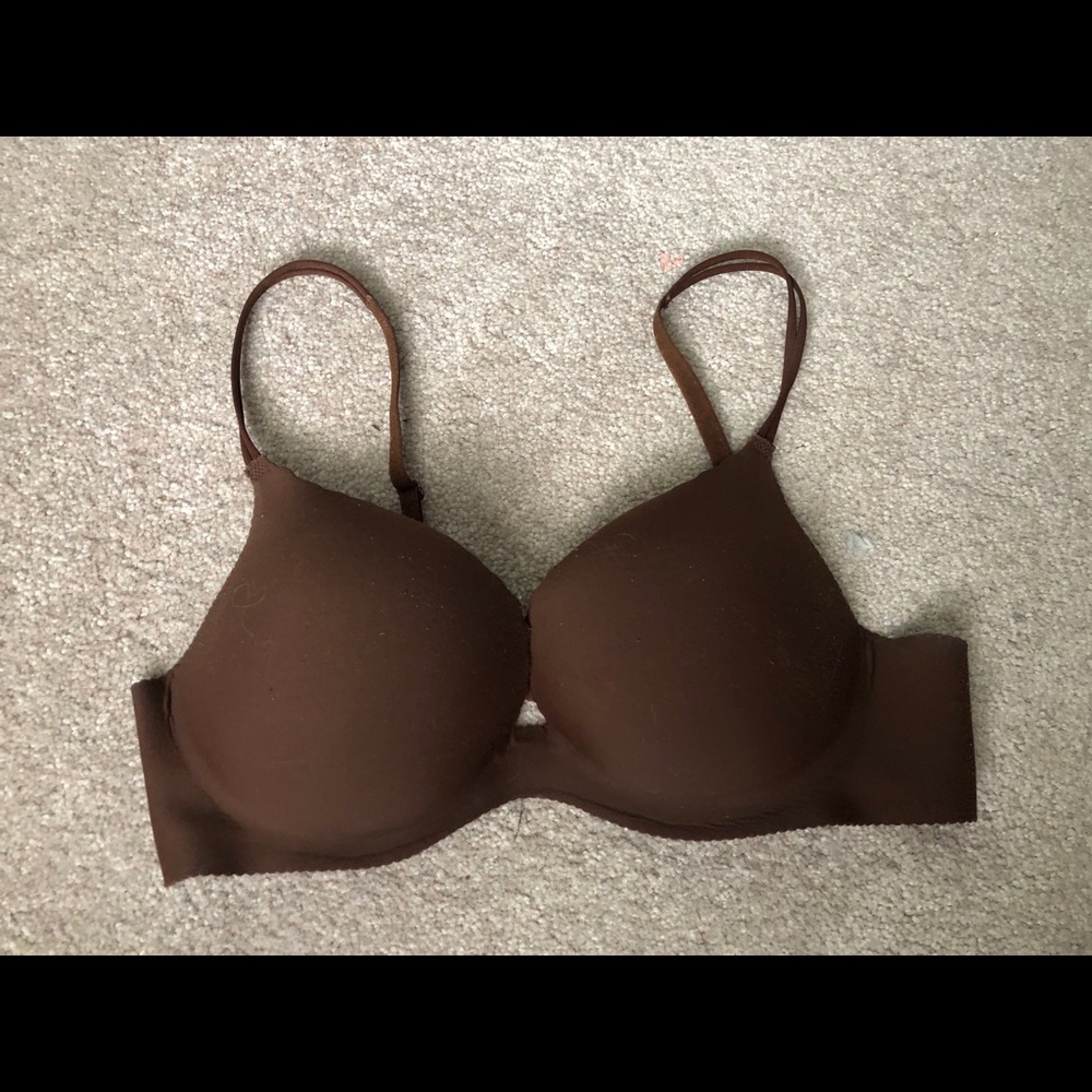 Victoria’s Secret Angels secret embrace bra